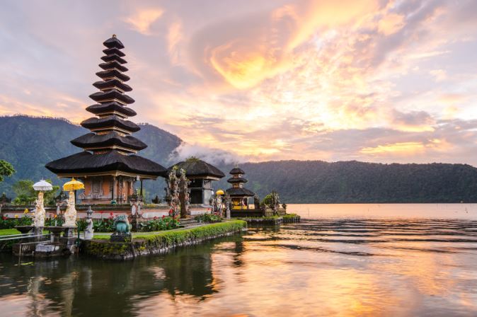 Indonesia Delight  7 Nights/8 Days